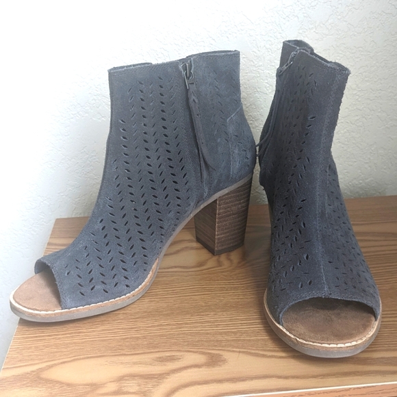TOMS Size 9 Peep Toe Open Toe Majorca Heels/Bootie Heels - Picture 5 of 8